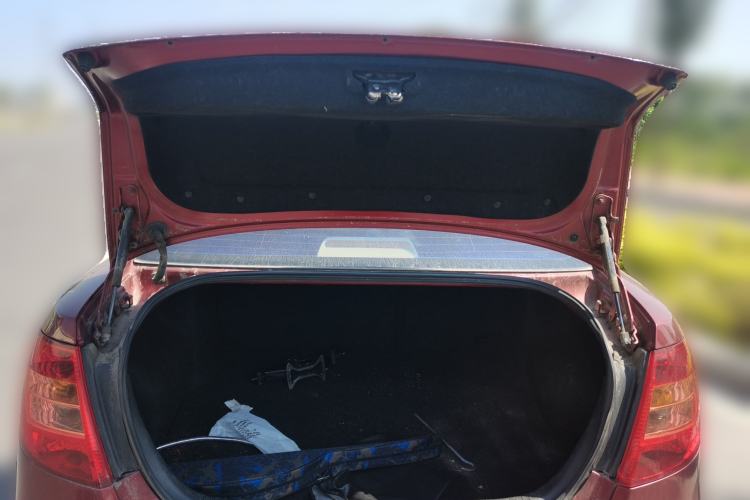 Used Bestune B50 2012 1.6L Automatic Prestige Edition Trunk