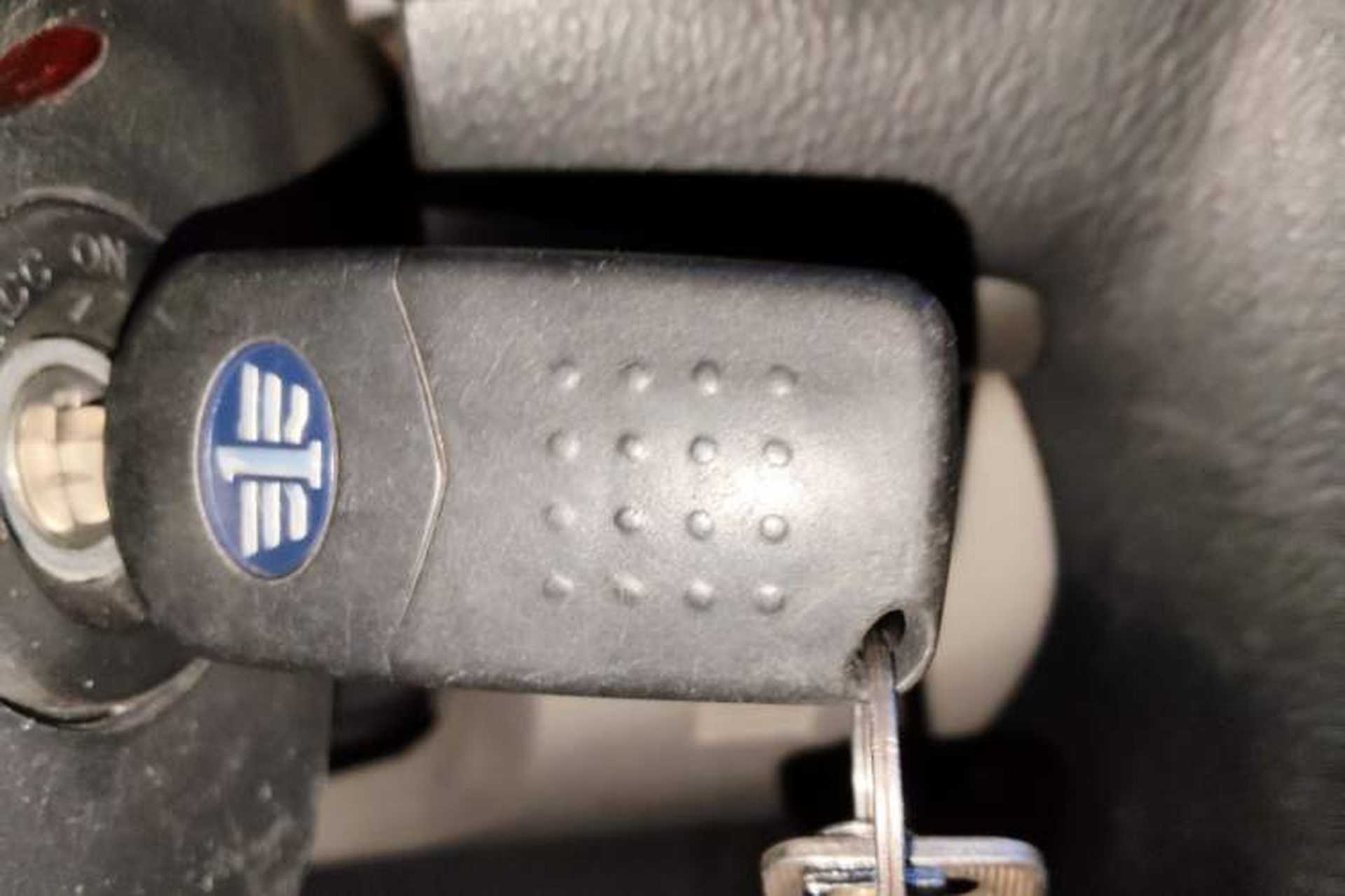 Used Bestune B50 2012 1.6L manual fashion version Vehicle Key