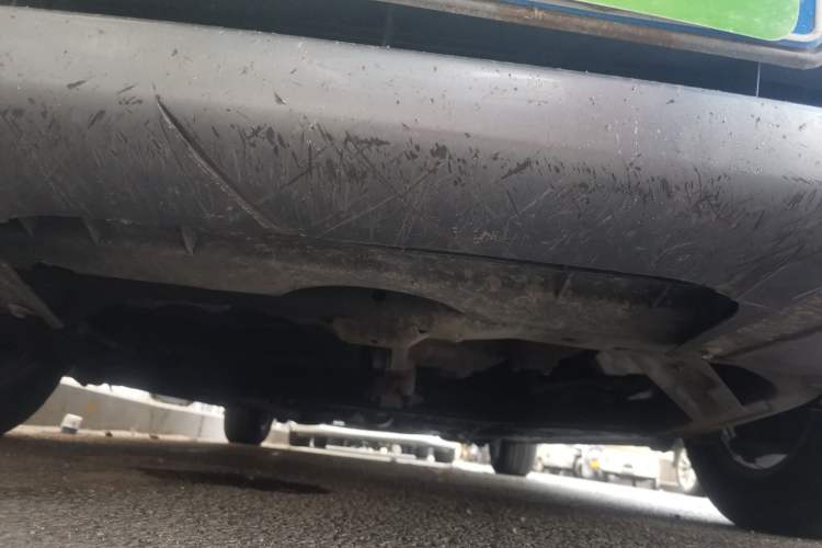 Used Bestune B50 2012 1.6L manual sunroof version Chassis Front