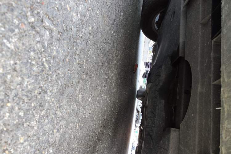 Used Bestune B50 2012 1.6L manual fashion version Chassis Front