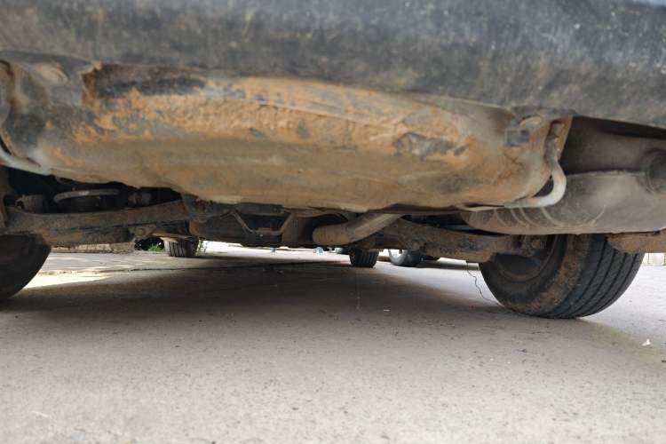 Used Bestune B50 2012 1.6L manual fashion version Chassis Rear