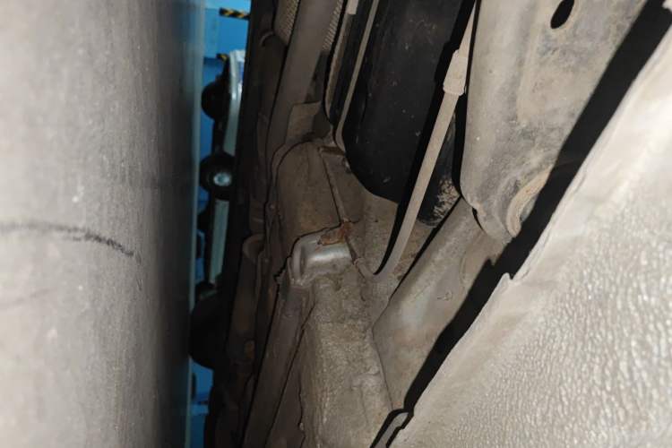 Used Bestune B50 2012 1.6L manual fashion version Chassis Rear Right