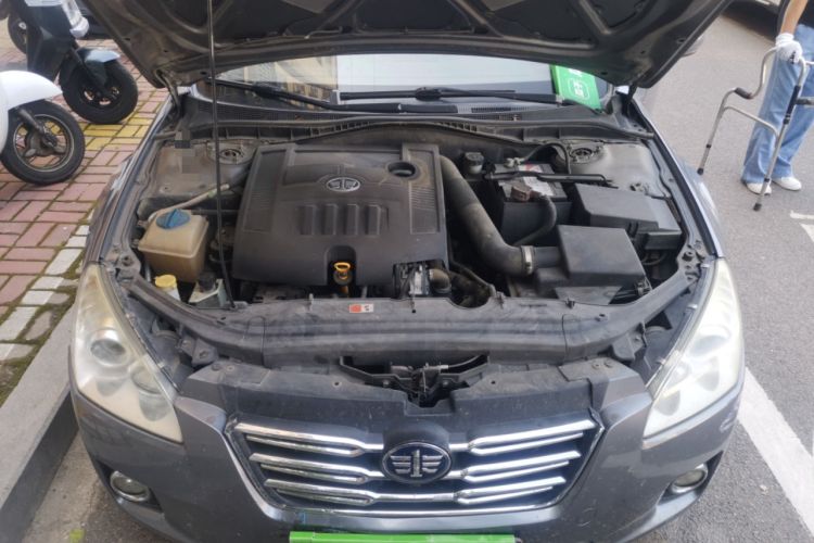 Used Bestune B50 2012 1.6L manual sunroof version Engine Bay