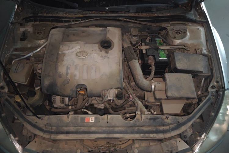 Used Bestune B50 2012 1.6L manual fashion version Engine Bay