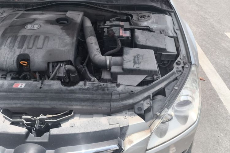 Used Bestune B50 2012 1.6L manual fashion version Engine Bay Left