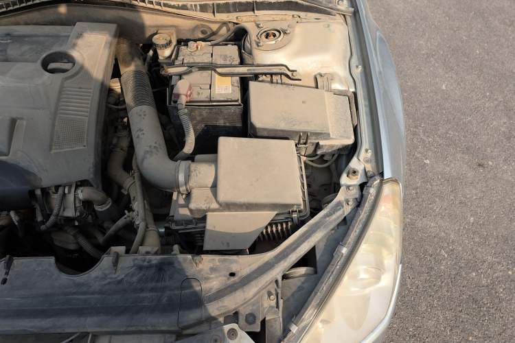 Used Bestune B50 2012 1.6L manual fashion version Engine Bay Left