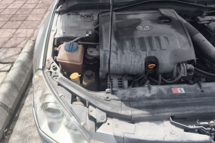 Used Bestune B50 2012 1.6L manual fashion version Engine Bay Right