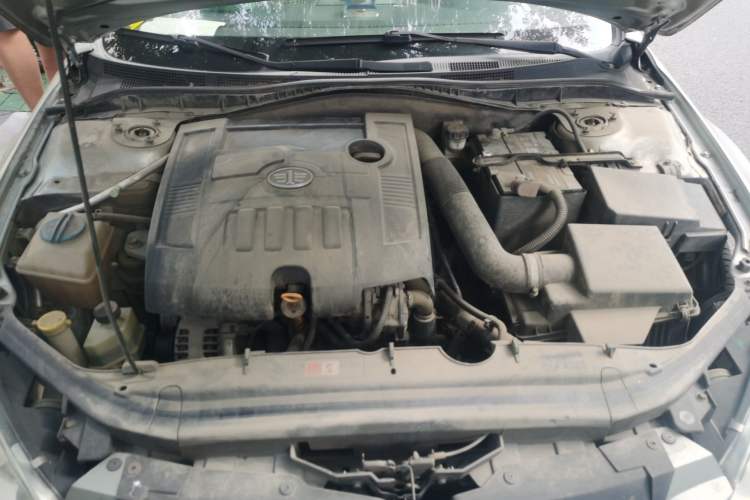 Used Bestune B50 2012 1.6L automatic luxury edition Engine Bay