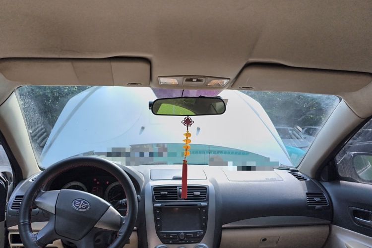 Used Bestune B50 2012 1.6L Manual Limited Edition Headliner