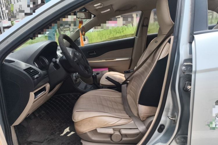 Used Bestune B50 2012 1.6L manual fashion version Left Front Seat