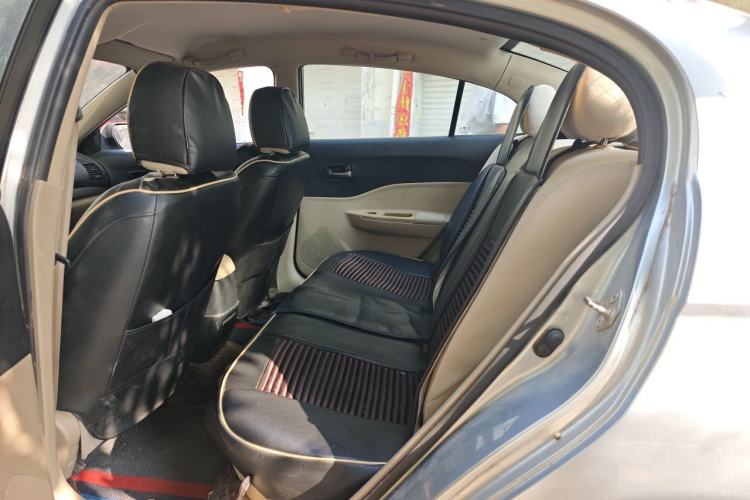 Used Bestune B50 2012 1.6L manual fashion version Left Rear Seat