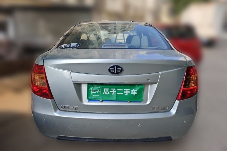 Used Bestune B50 2012 1.6L manual fashion version Rear