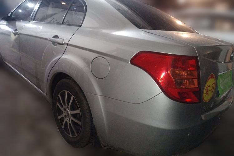 Used Bestune B50 2012 1.6L automatic with sunroof Rear Left 45 Deg