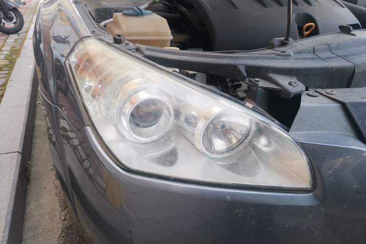 Used Bestune B50 2012 1.6L manual sunroof version Right Front Headlight
