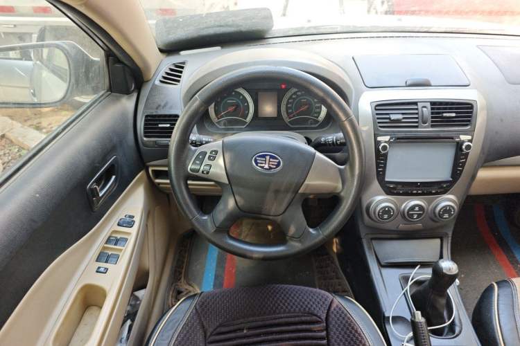 Used Bestune B50 2012 1.6L manual fashion version Steering Wheel
