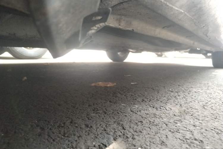 Used Bestune B50 2012 1.6L automatic with sunroof Chassis Front Left