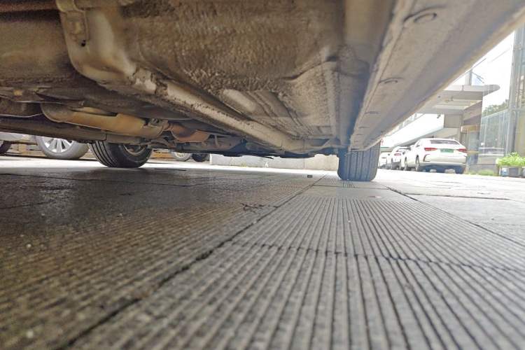 Used Bestune B50 2012 1.6L manual fashion version Chassis Rear Right