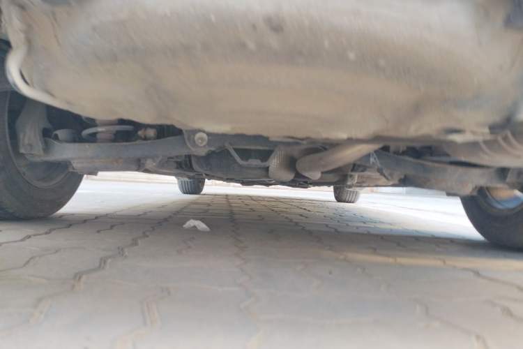 Used Bestune B50 2012 1.6L manual sunroof version Chassis Rear