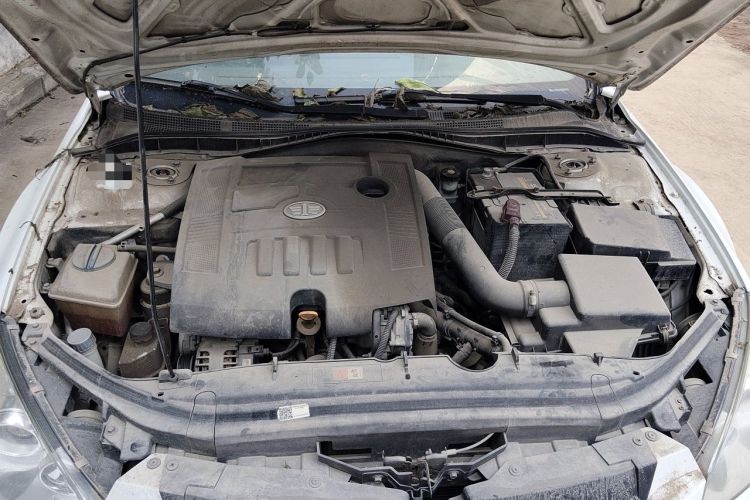 Used Bestune B50 2012 1.6L Manual Prestige Edition Engine Bay