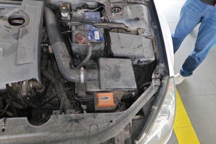 Used Bestune B50 2012 1.6L Manual Limited Edition Engine Bay Left