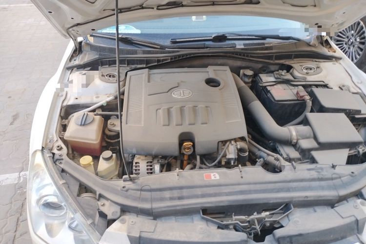 Used Bestune B50 2012 1.6L manual sunroof version Engine Bay Right