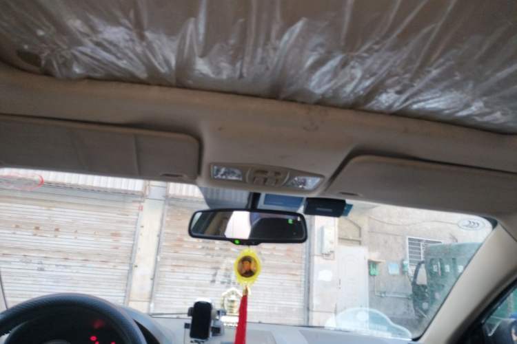Used Bestune B50 2012 1.6L manual sunroof version Headliner