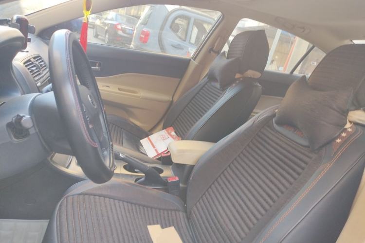 Used Bestune B50 2012 1.6L manual sunroof version Left Front Seat