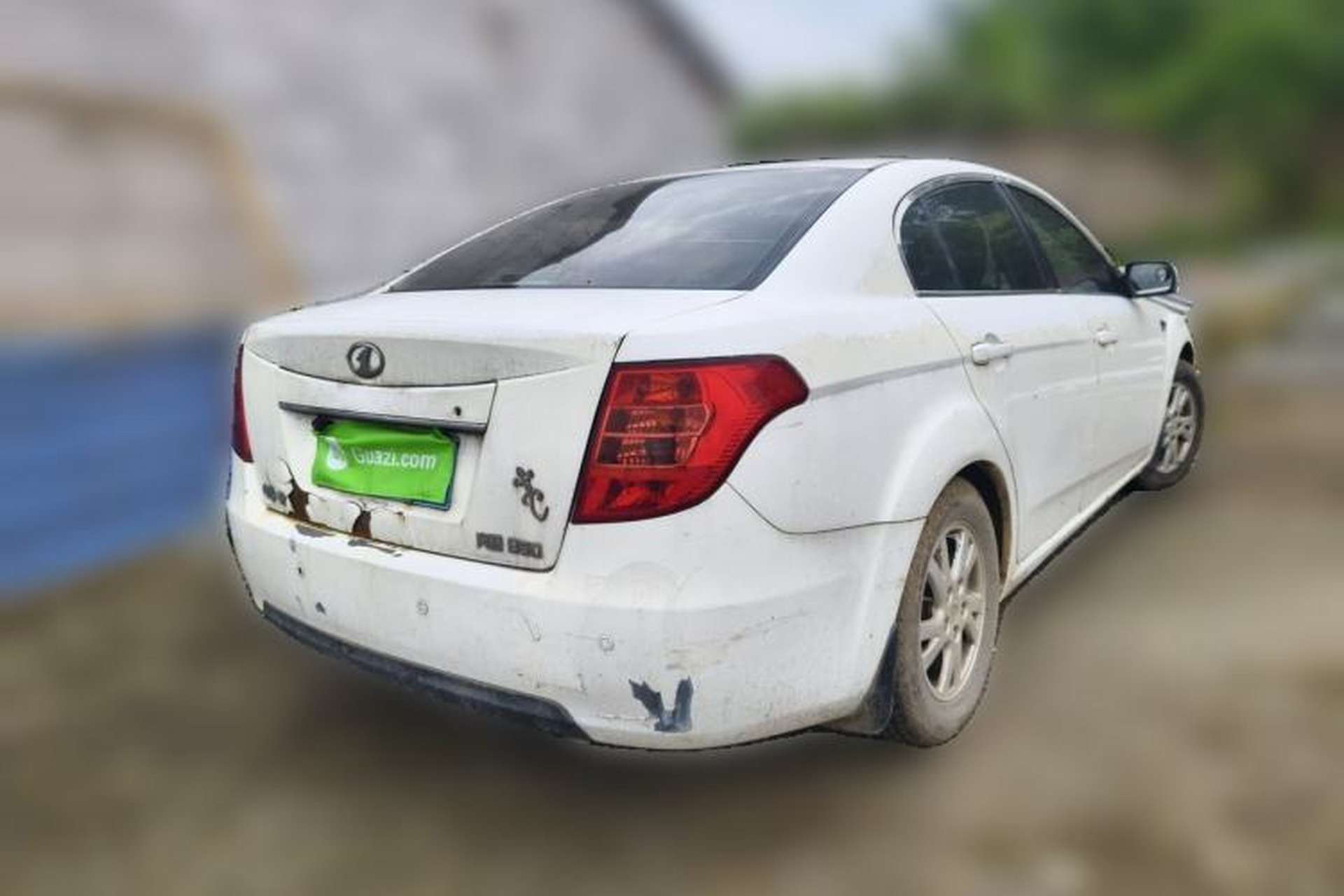 Used Bestune B50 2012 1.6L automatic with sunroof Rear Right 45 Deg