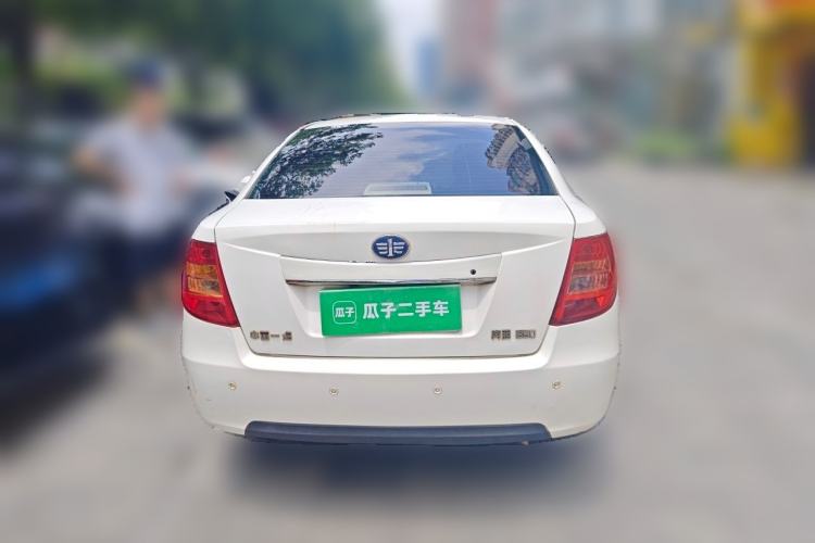 Used Bestune B50 2012 1.6L manual fashion version Rear