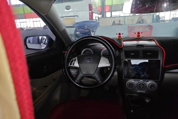 Used Bestune B50 2012 1.6L Manual Limited Edition Steering Wheel