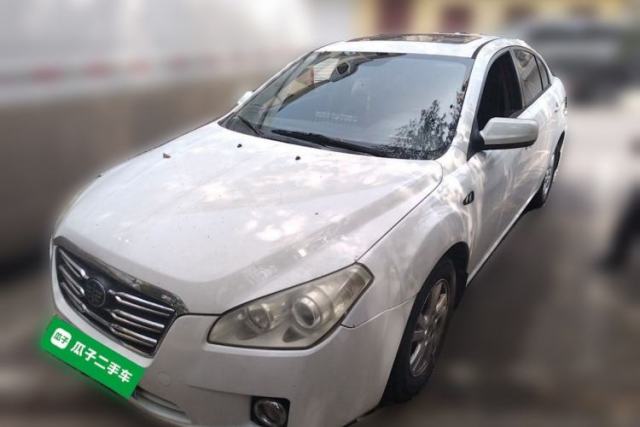 Used Bestune B50 2012 1.6L automatic with sunroof