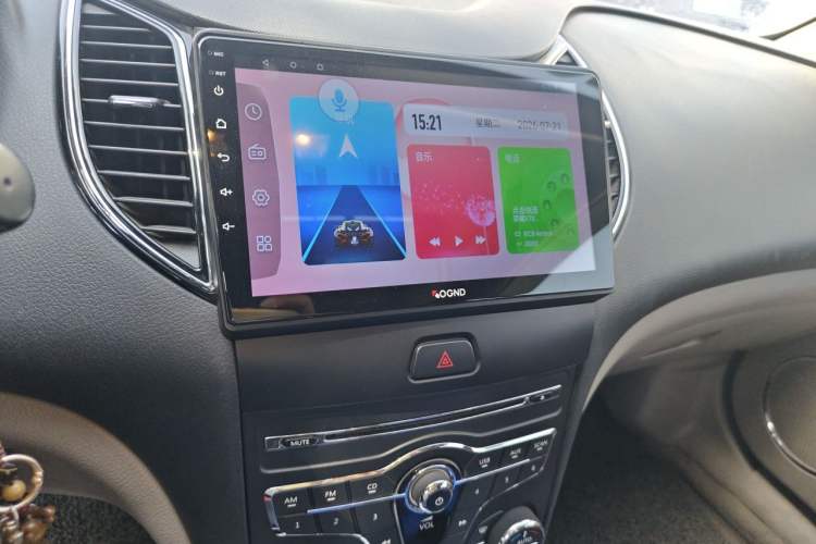 Used Bestune B50 2013 1.6L manual luxury version Audio And AC Panel
