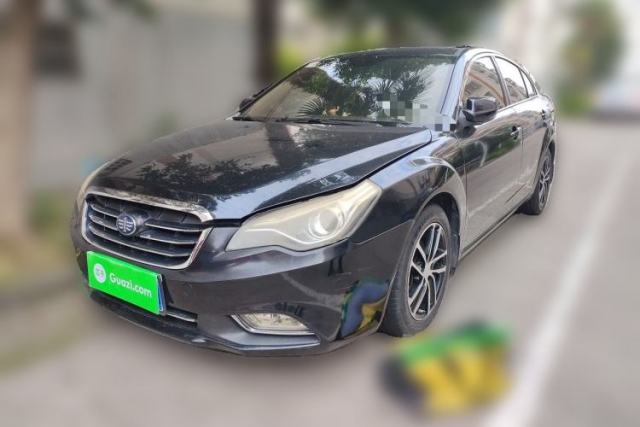 Ojetý Bestune B50 2013 1.6L automatic luxury version