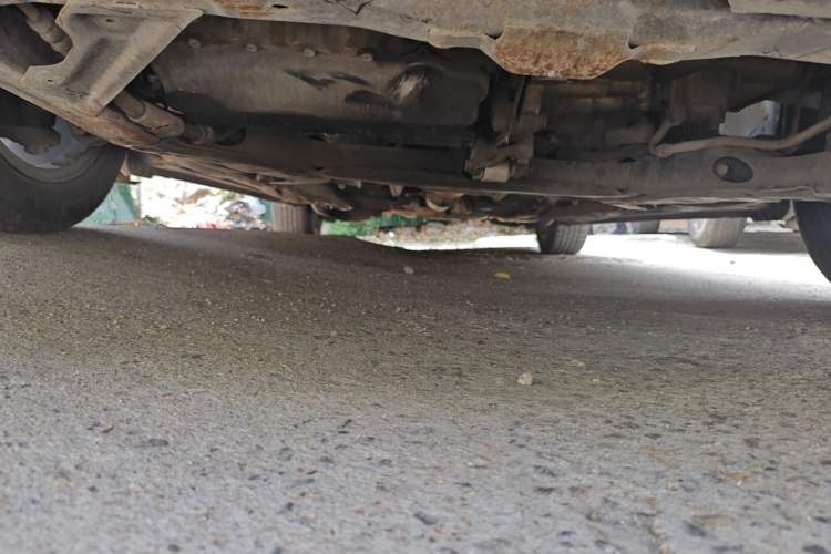 Used Bestune B50 2013 1.6L manual luxury version Chassis Front