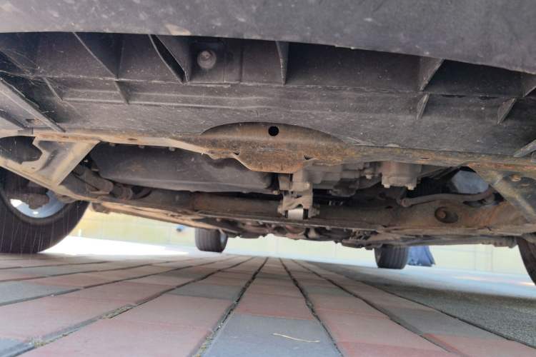 Used Bestune B50 2013 1.6L manual Comfort trim level Chassis Front