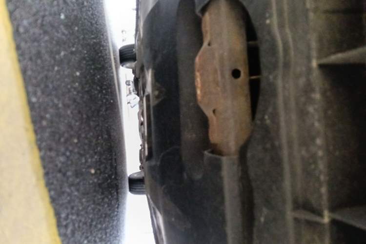 Used Bestune B50 2013 1.6L manual Comfort trim level Chassis Front