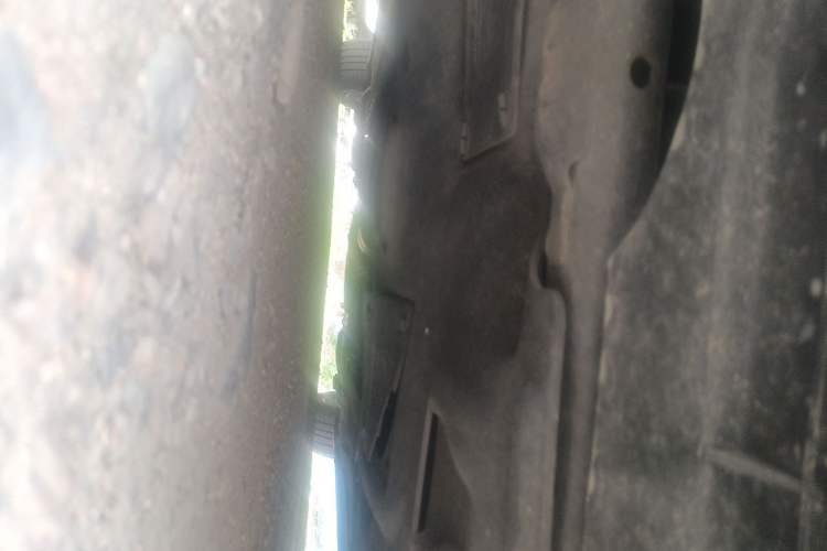 Used Bestune B50 2013 1.6L manual luxury version Chassis Front