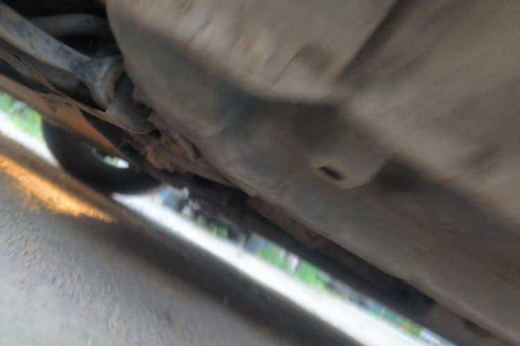 Used Bestune B50 2013 1.6L manual luxury version Chassis Front Left