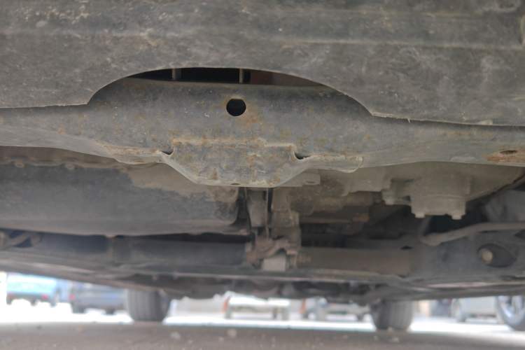 Used Bestune B50 2013 1.6L manual Comfort trim level Chassis Front