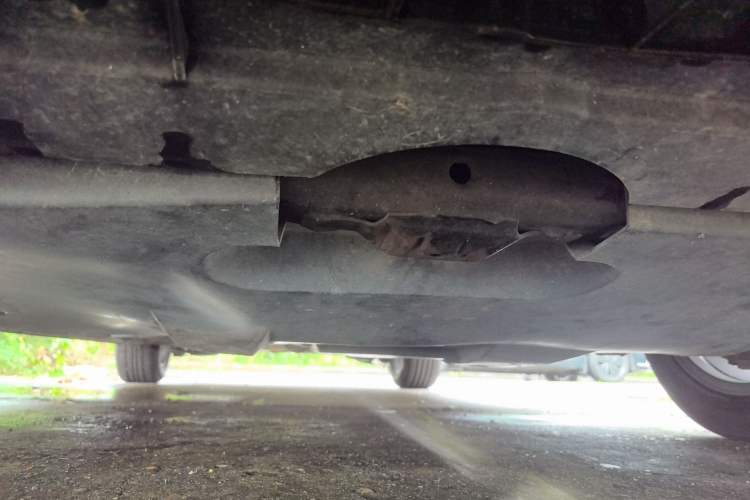 Used Bestune B50 2013 1.6L manual Comfort trim level Chassis Front