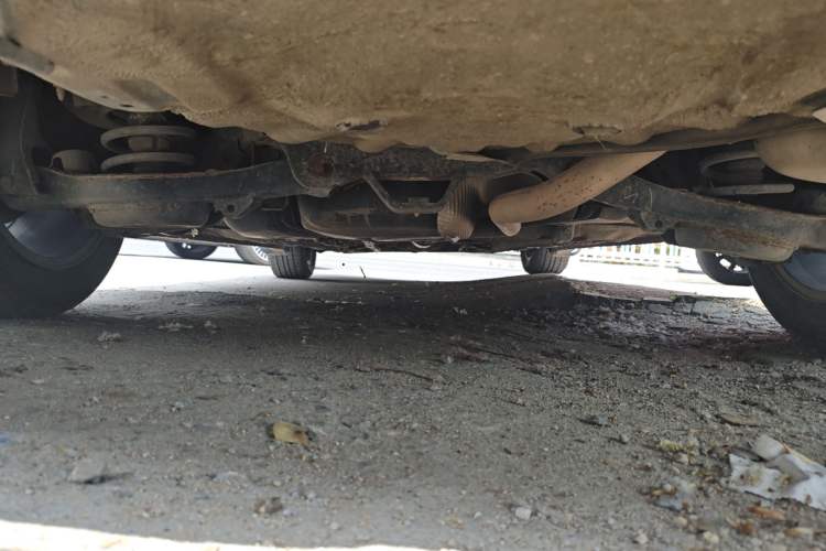 Used Bestune B50 2013 1.6L manual luxury version Chassis Rear