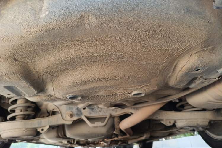 Used Bestune B50 2013 1.6L automatic luxury version Chassis Rear