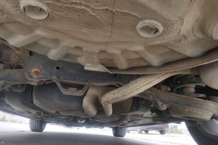 Used Bestune B50 2013 1.6L manual Comfort trim level Chassis Rear