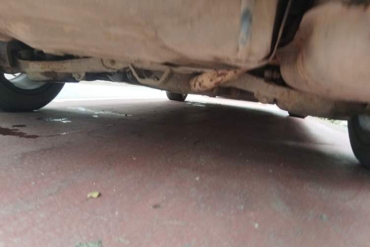 Used Bestune B50 2013 1.6L manual luxury version Chassis Rear