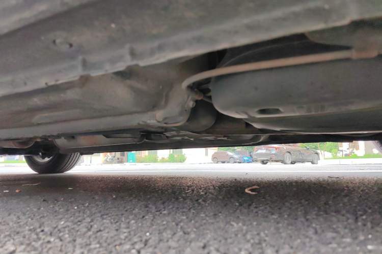 Used Bestune B50 2013 1.6L manual luxury version Chassis Rear Left