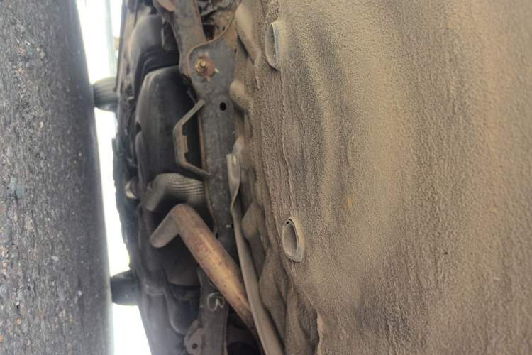 Used Bestune B50 2013 1.6L manual luxury version Chassis Rear