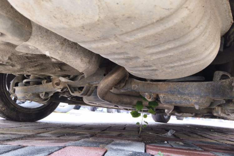 Used Bestune B50 2013 1.6L manual Comfort trim level Chassis Rear Right