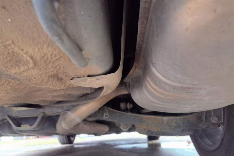 Used Bestune B50 2013 1.6L manual Comfort trim level Chassis Rear Right