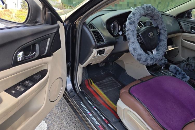 Used Bestune B50 2013 1.6L automatic luxury version Driver Seat