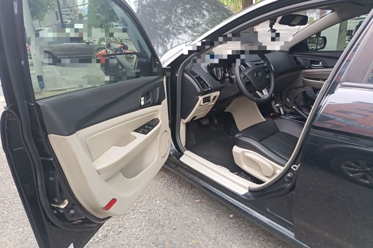 Used Bestune B50 2013 1.6L automatic luxury version Driver Seat